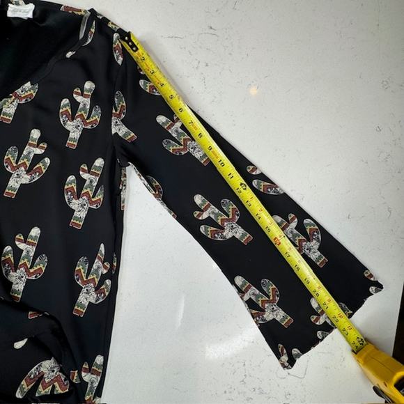 Black Cactus Sexy Flowy Peasant Mini Dress Bell Sleeve Sz Medium - Picture 11 of 12